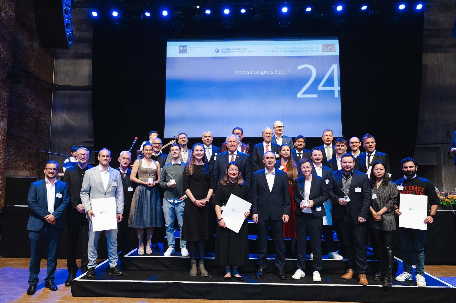 Preisverleihung des Innovationspreises Bayern 2024 - Preisträger, Jury, Laudatoren