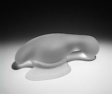 Vincent van Ginneke, Body shaped sculpture, Glas, gegossen, poliert, 18 x 42 cm